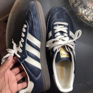 Adidas Samba sold.